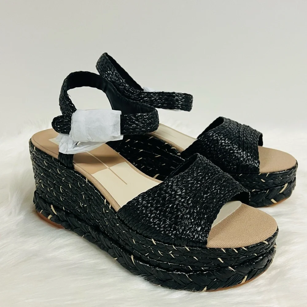 Dolce Vita details when